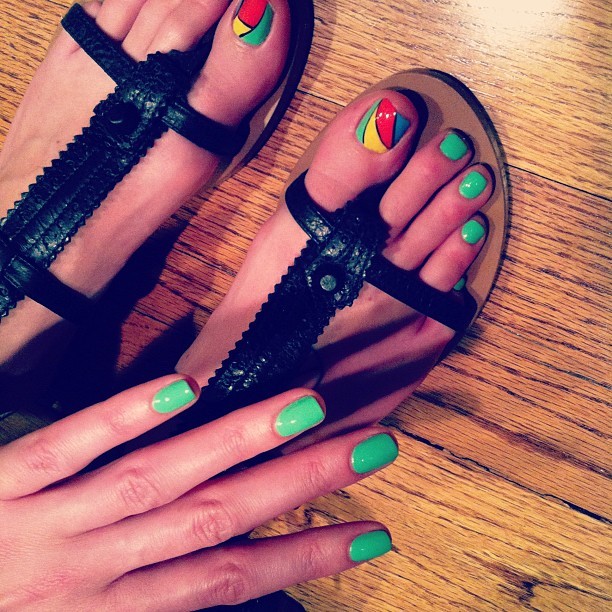 taylor bagley feet 4