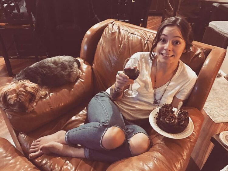 taylor beckham feet 2