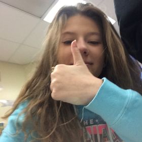 taylor bouslog feet 5