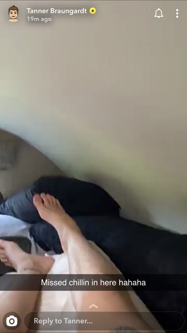 taylor braungardt feet 4