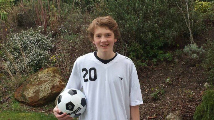 taylor chiles feet 5