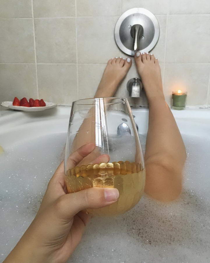 taylor dooley feet 5