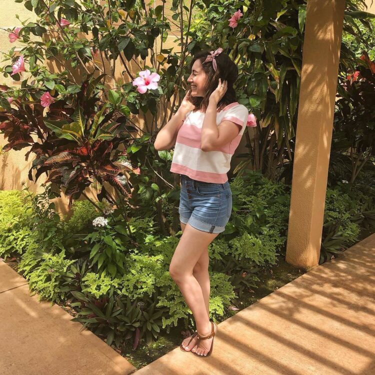 taylor dooley feet 6