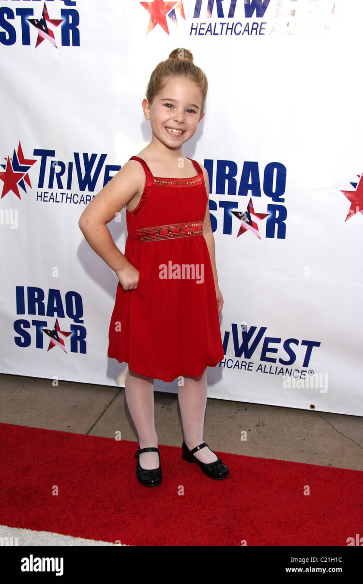 taylor groothuis feet 3