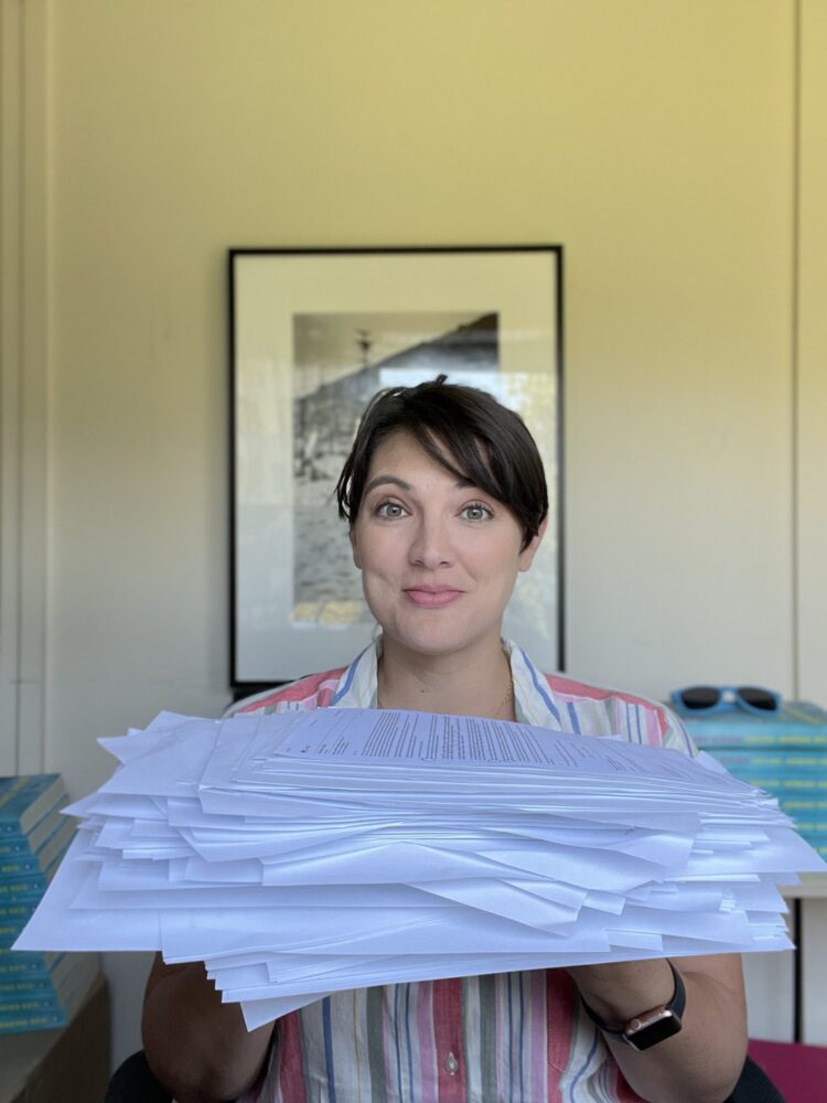 taylor jenkins reid feet 5