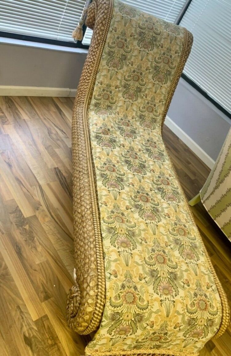 taylor mackenzie feet 6