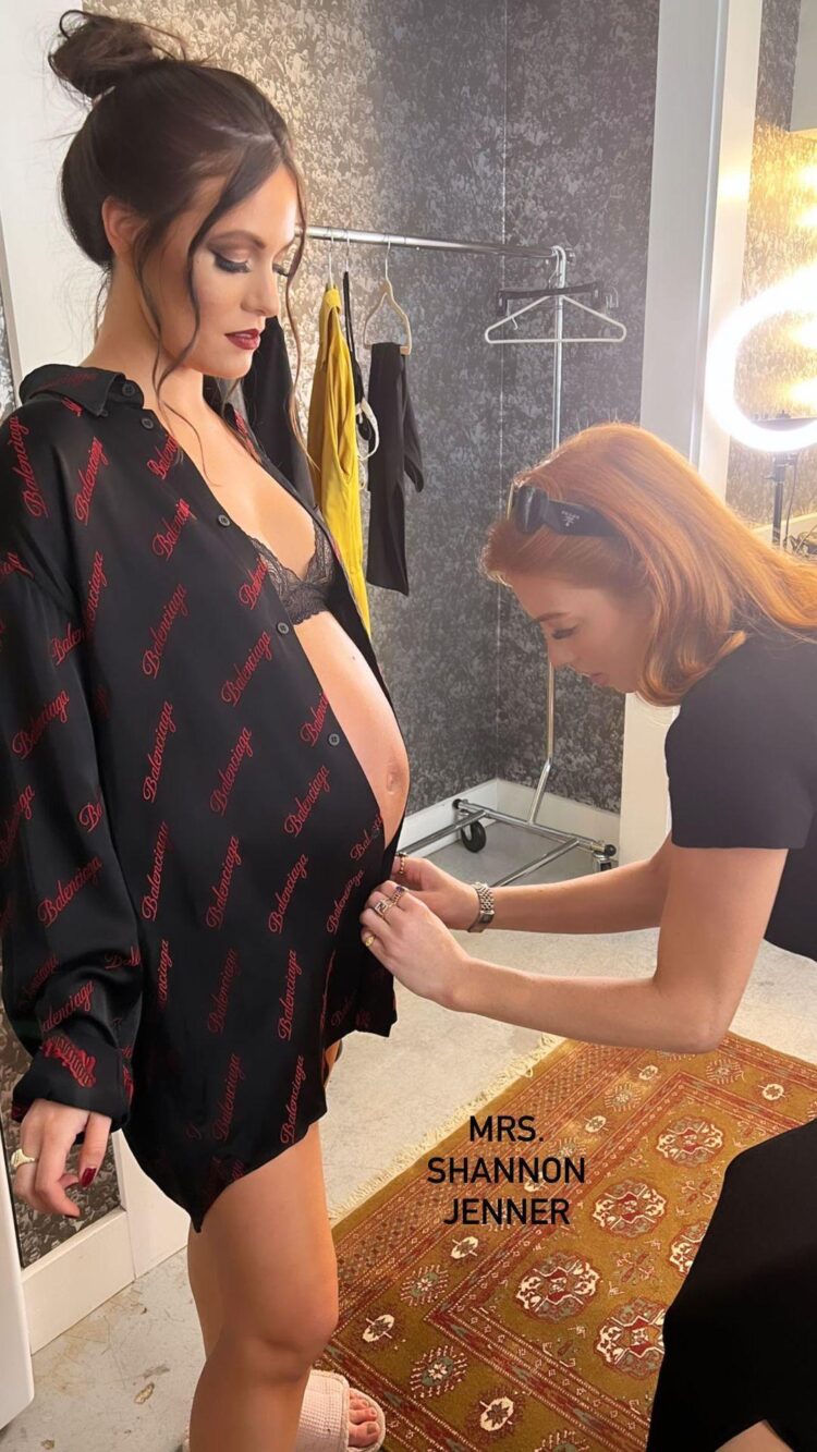 taylor monaco feet 4