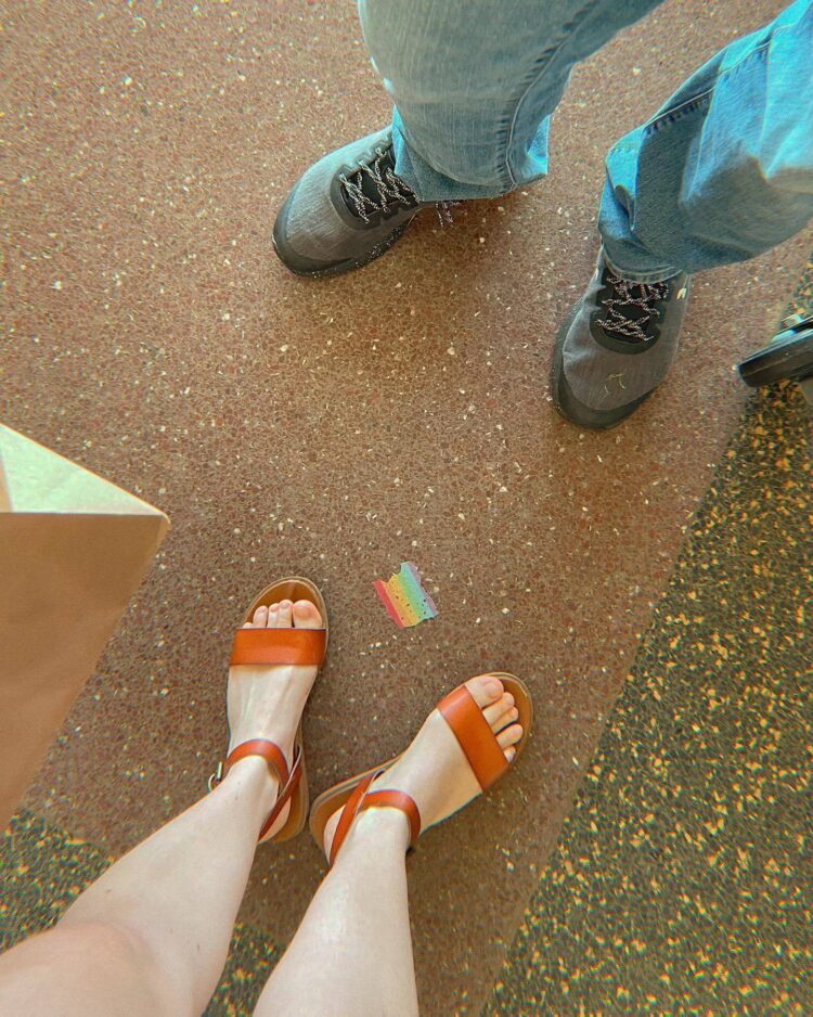 taylor richardson feet