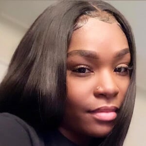 taywhosane jas feet 2