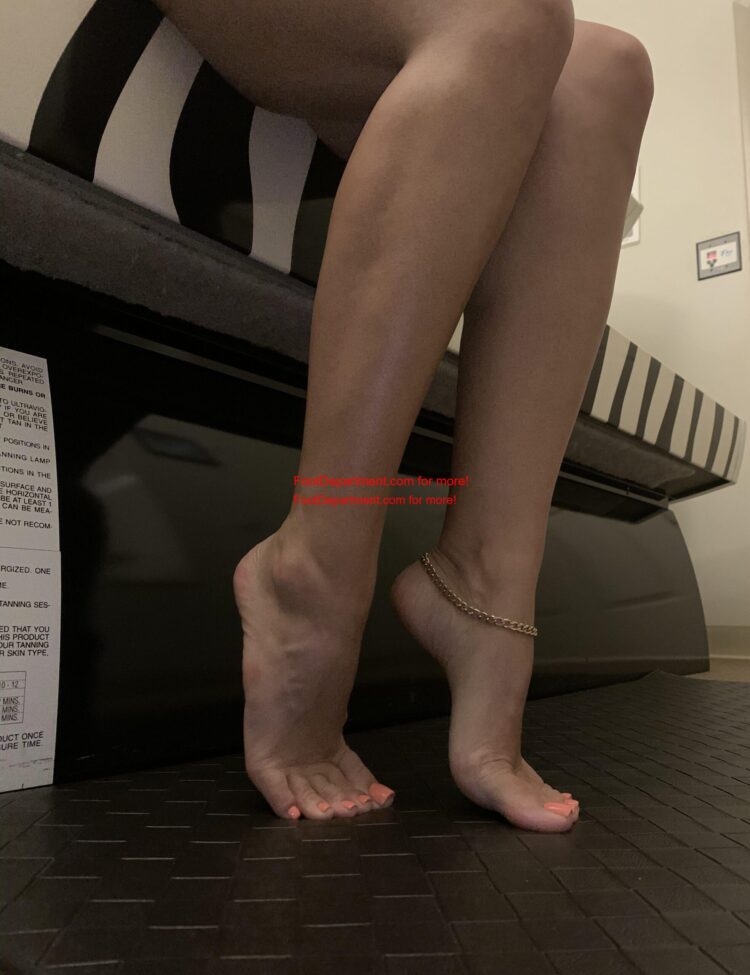 tea spill feet 2 scaled