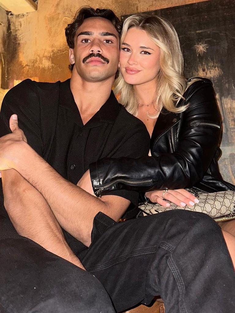 tegan fairleigh feet 4