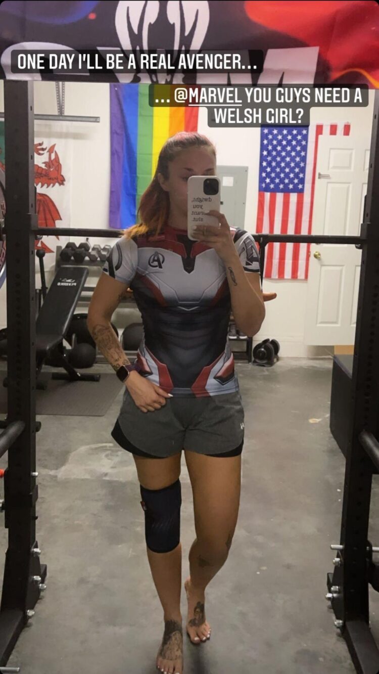 tegan maccormack feet 3