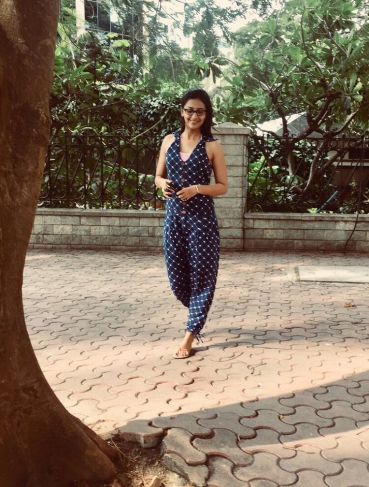 tejashri pradhan feet 3