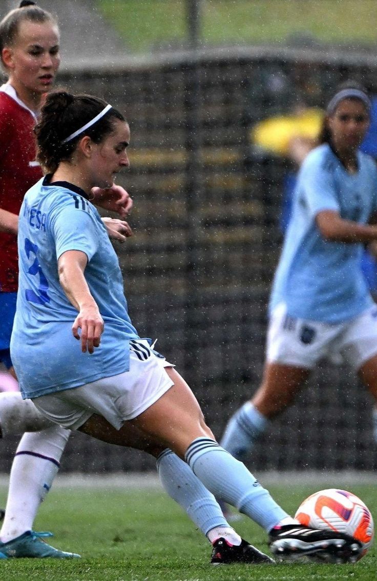 teresa abelleira feet 1