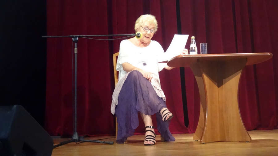 teresa lipowska feet 6