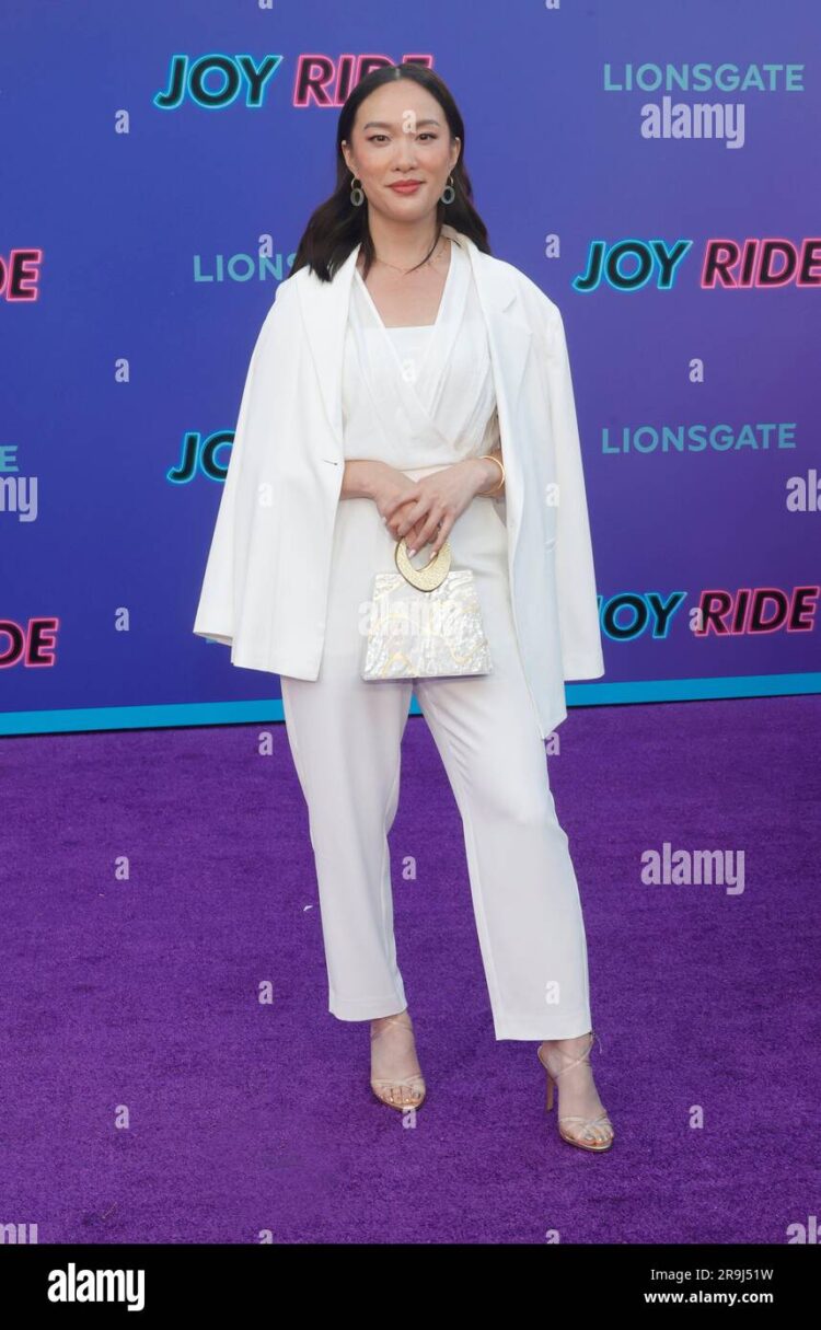 teresa taichung feet 6