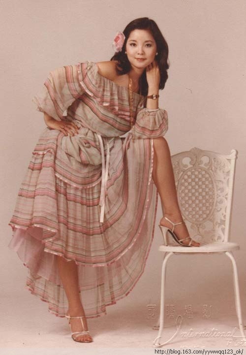 teresa teng feet 1