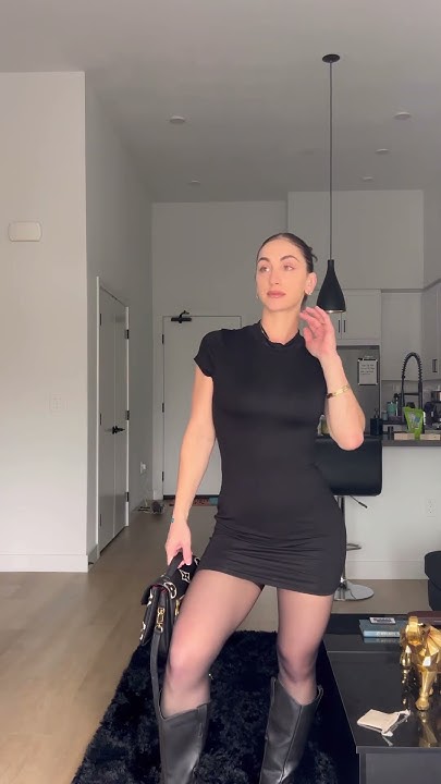 teriana jacobs feet 2