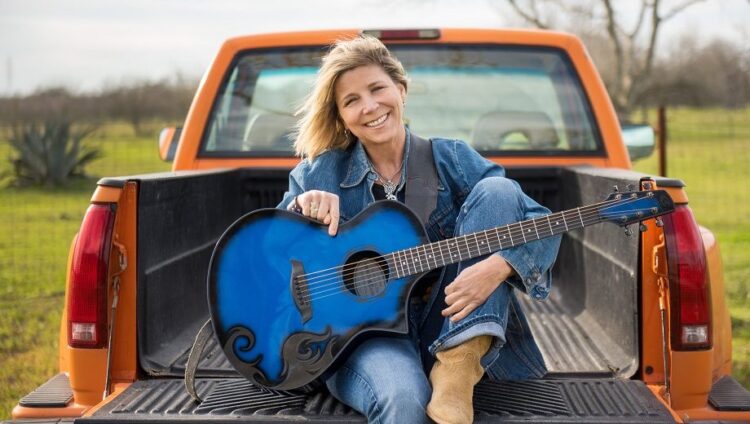 terri hendrix feet 4