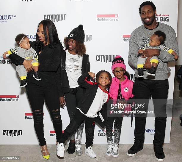 terricka cromartie feet 4