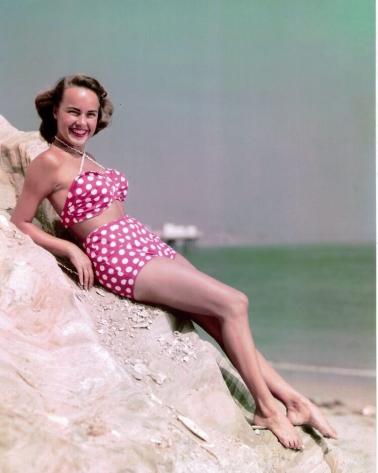 terry moore feet 4