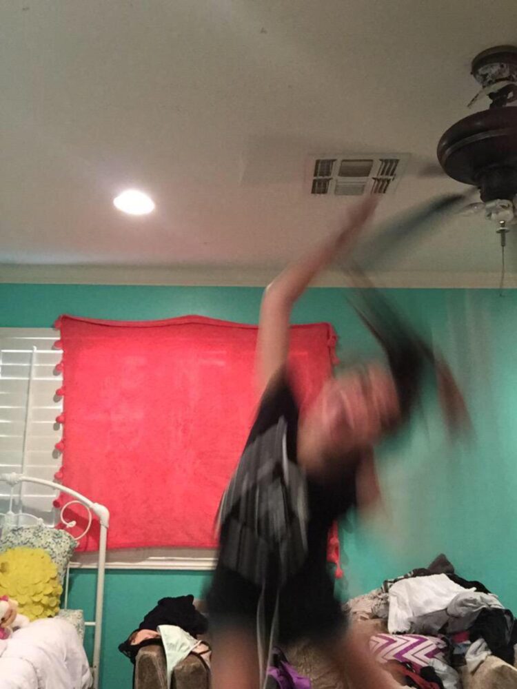 tess almighty feet 4