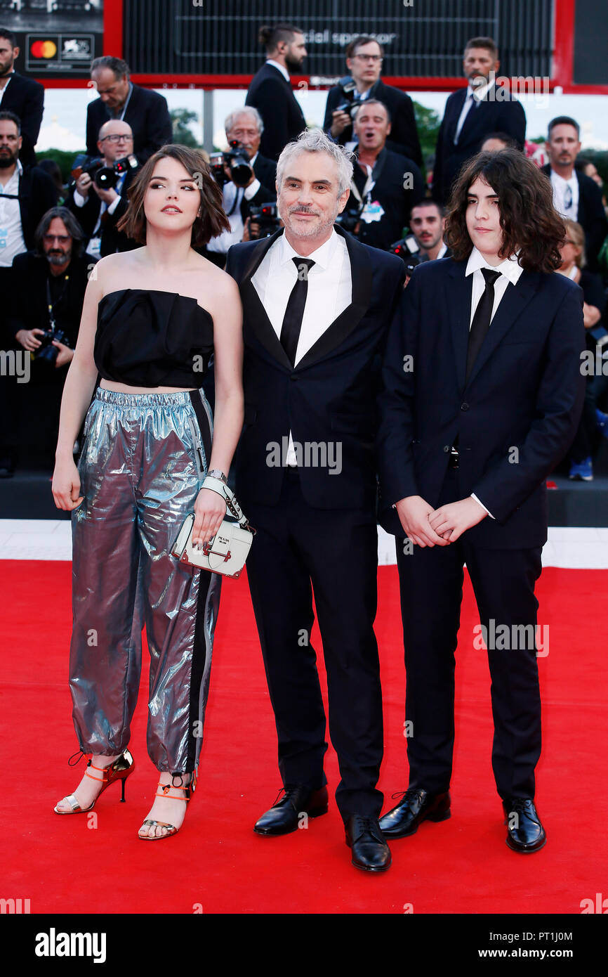 tess bu cuaron feet 2