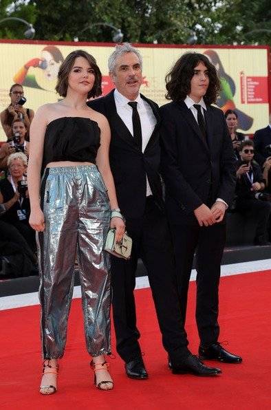 tess bu cuaron feet 4