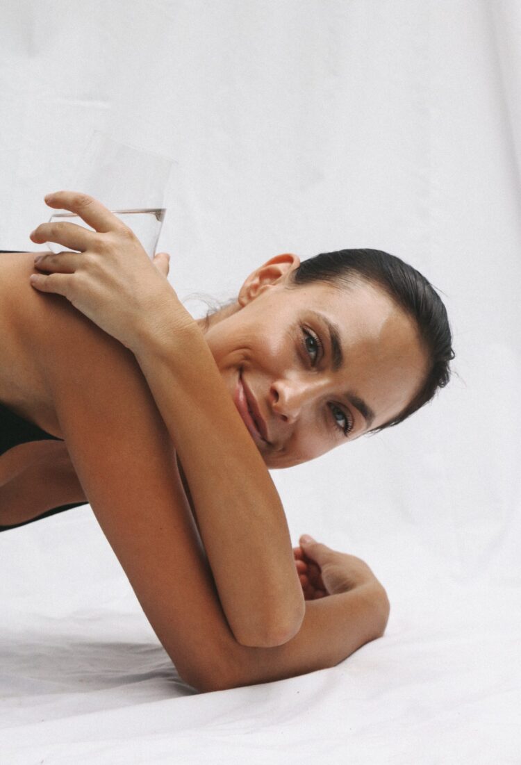 tess masters feet 6 scaled