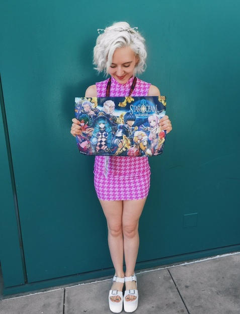 tessa netting feet 4