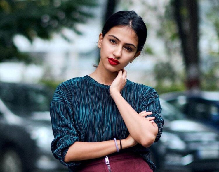 tessa vellara feet 6