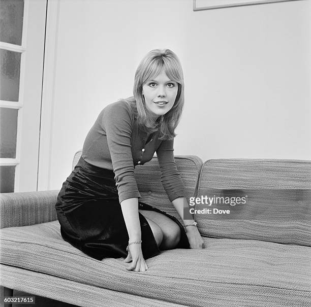 tessa wyatt feet 5