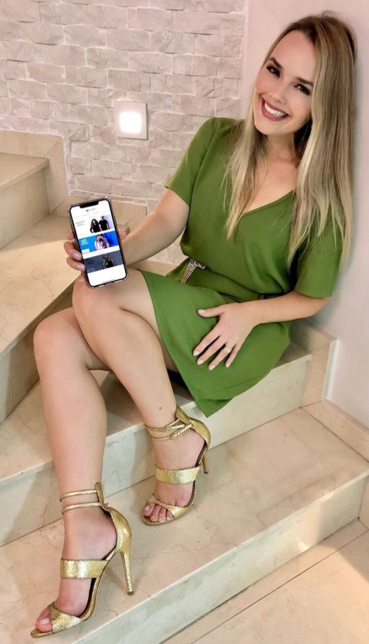 thaeme marioto feet 2