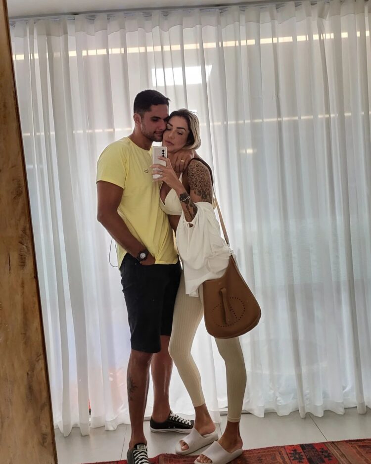 thaisa menezes feet 1