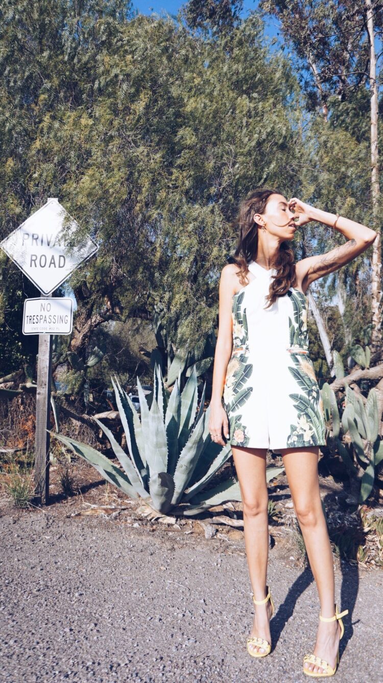 thania peck feet 4 scaled