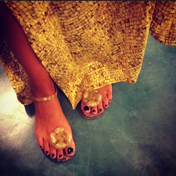 thassia naves feet 6