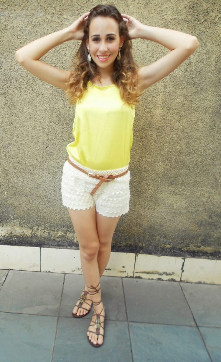 thayna bitencourt feet 2