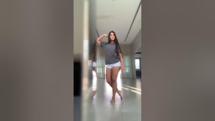 thayna vidal feet 6