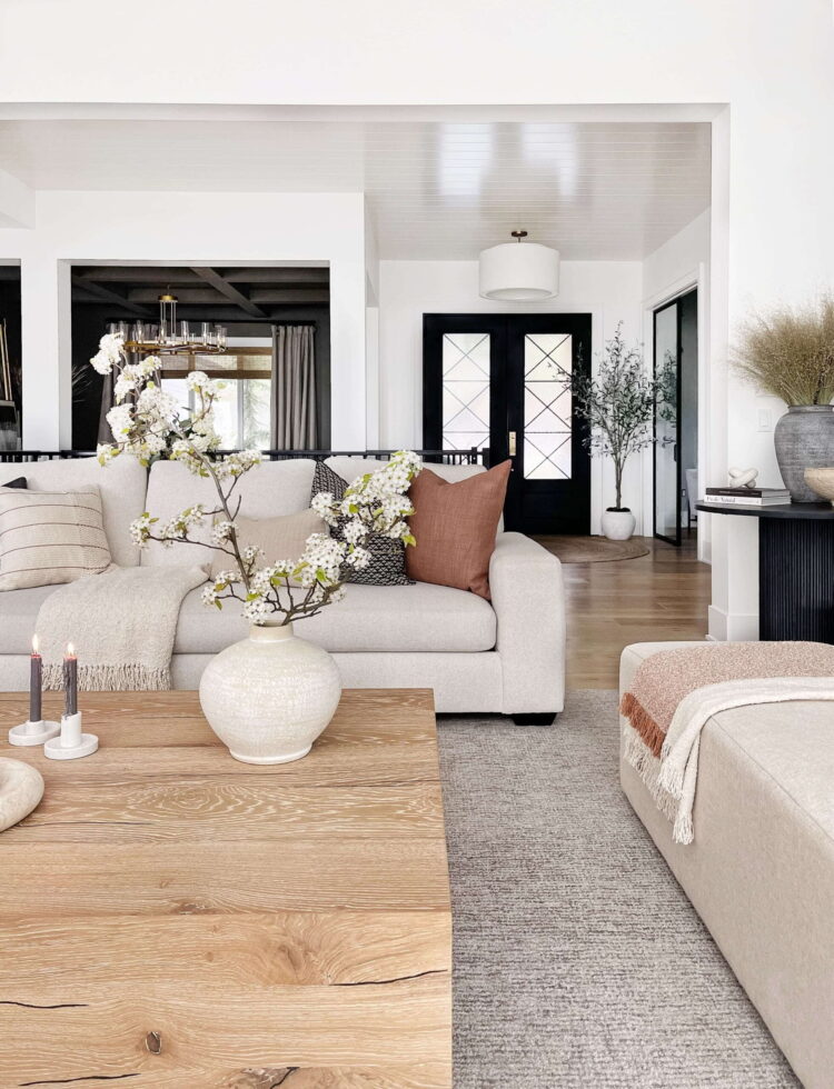 the hillary style feet 2