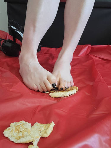 the hungry warrior feet 1