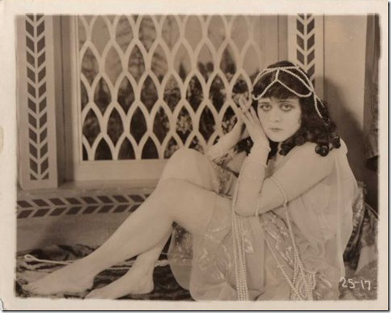 theda bara feet 3