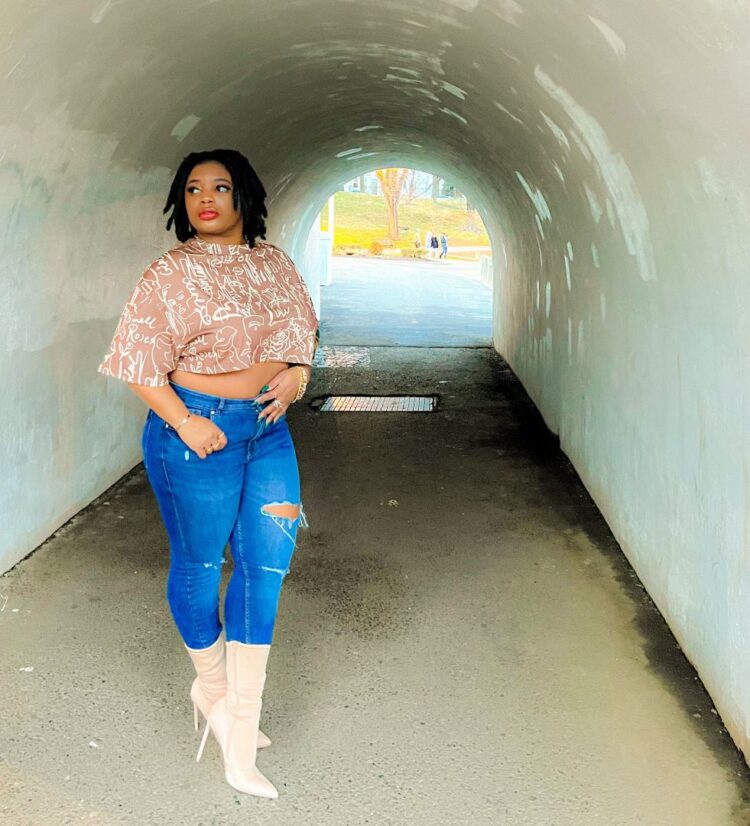 thee mademoiselle feet