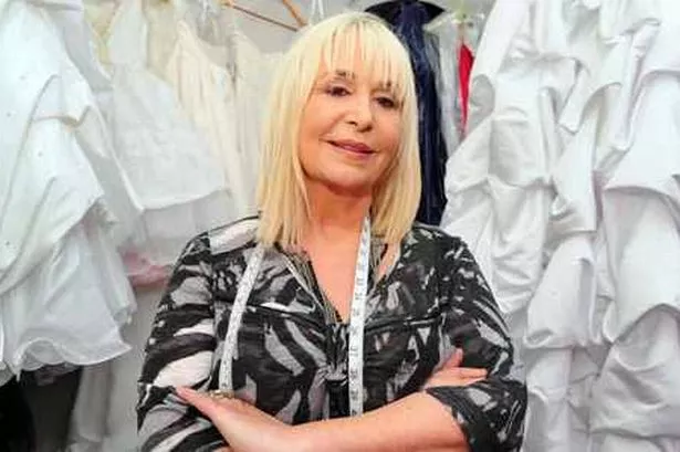 thelma mdadine feet 5