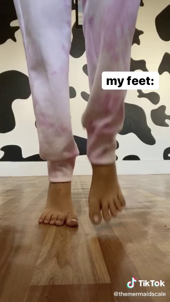 themermaidelle feet 1