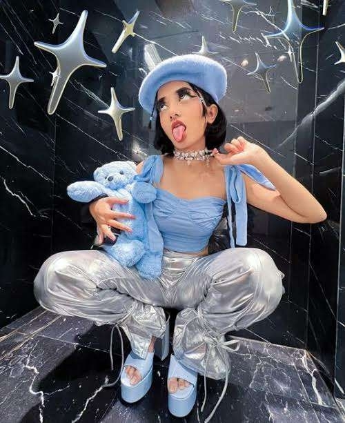 themermaidelle feet 3