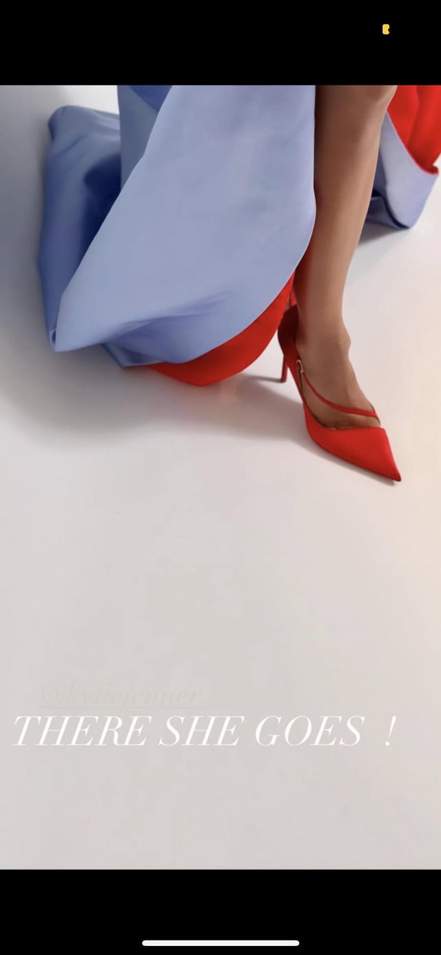 there she goes feet 2