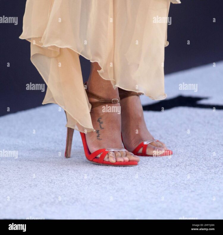 theresa saldana feet