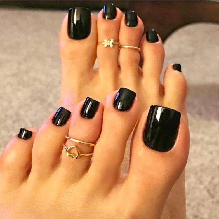 theresarockface feet