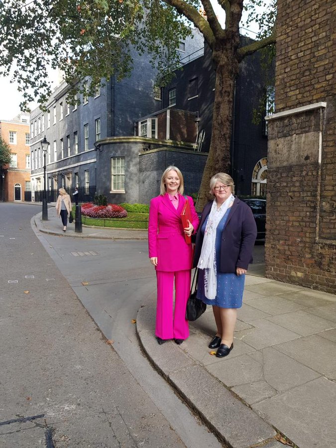 therese coffey feet 3