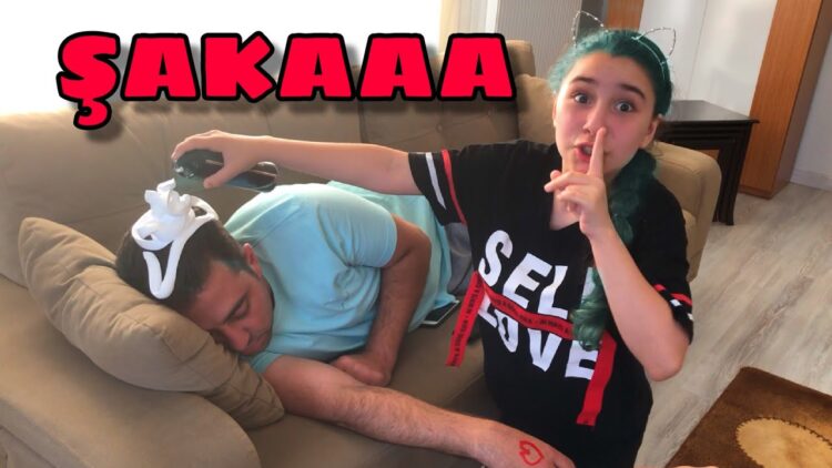 thetabetaplays feet 4